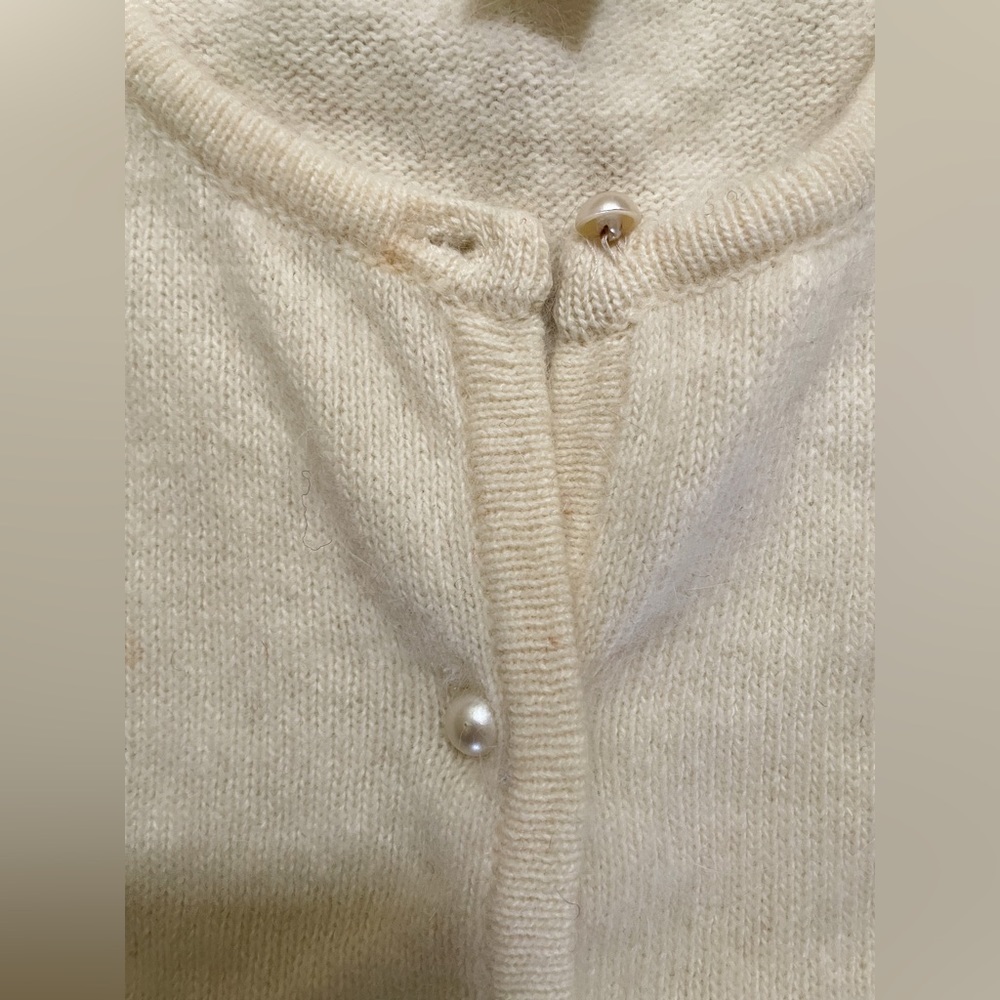 Vintage Chaus Lambswool & Angora Cardigan - Picture 3 of 7